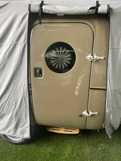 HC1 Exterior Cover