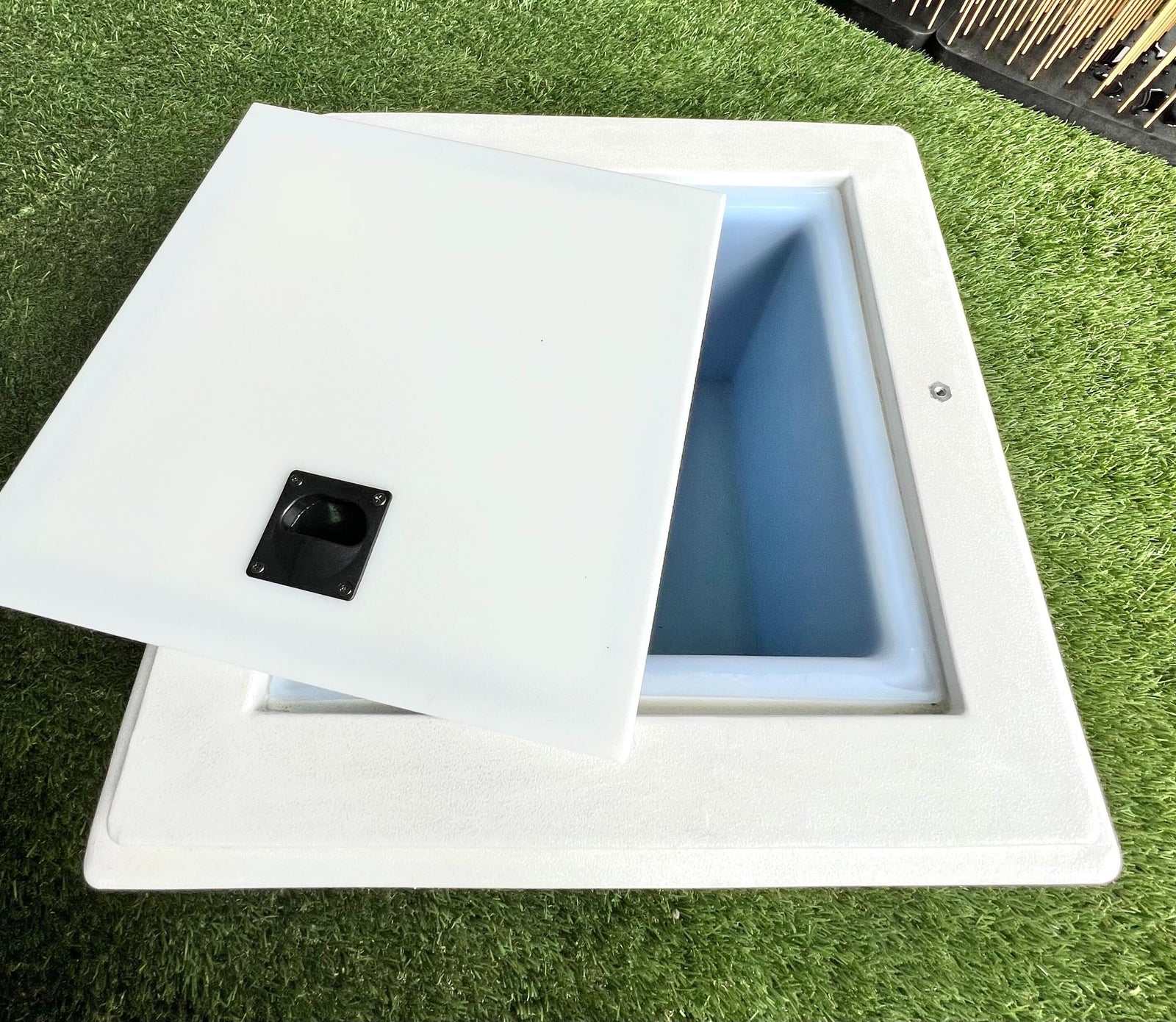 Cooler Icebox Modular Cube