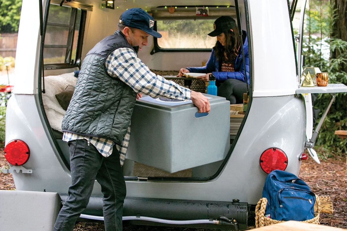 lightweight pop up travel trailers under 1500 lbs